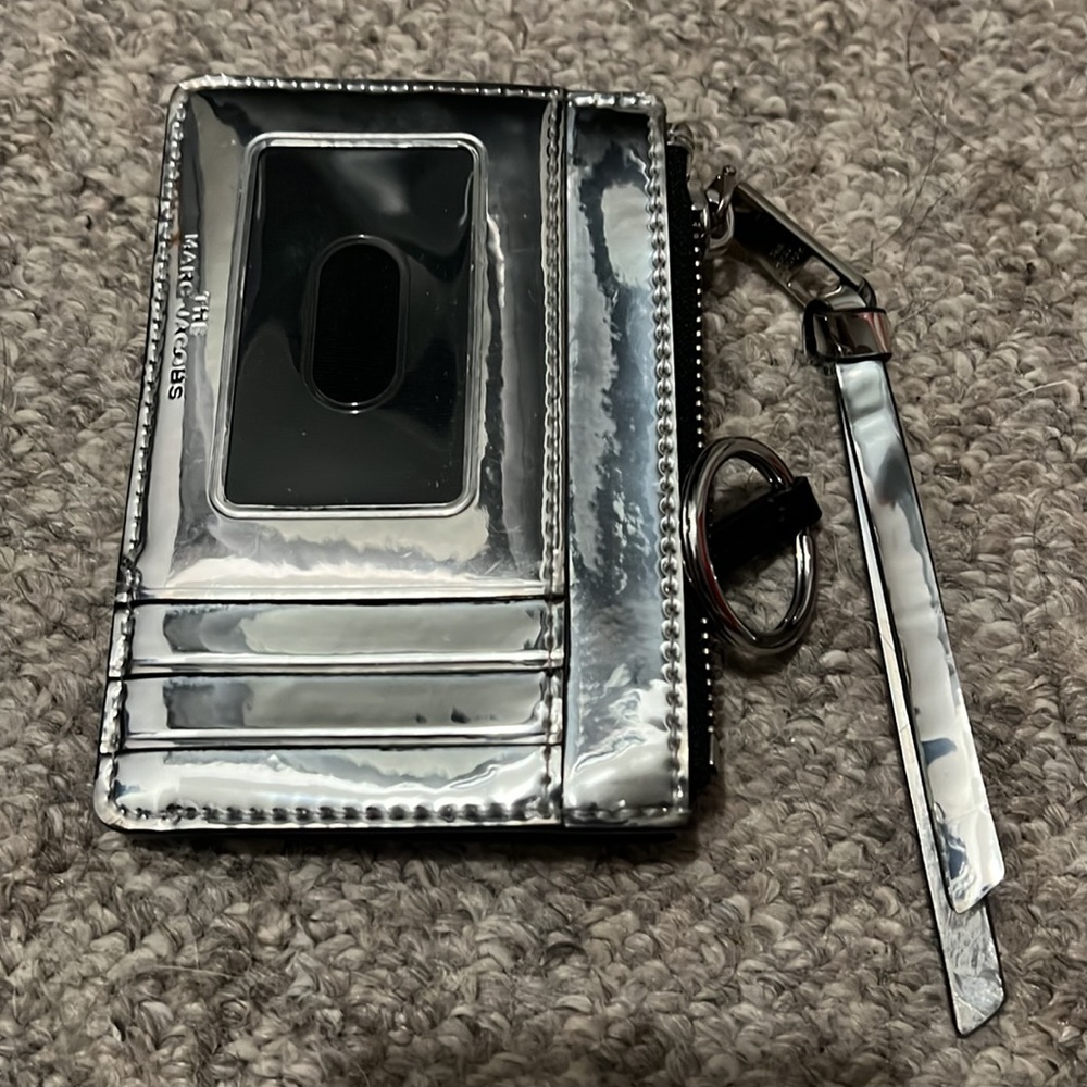 Marc Jacob Card Wallet - Picture 2 of 3